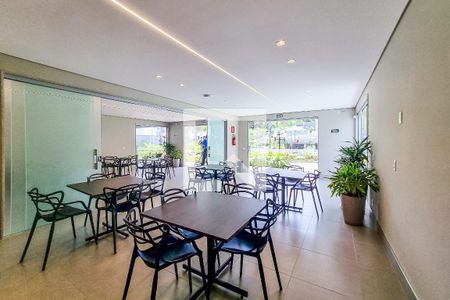 Apartamento à venda com 54m², 2 quartos e 2 vagas Apartamento à venda com 54m², 2 quartos e 2 vagasÁrea Comum - Salão de Festas