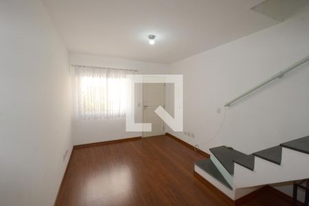 Sala de casa à venda com 2 quartos, 72m² em Jardim Anhanguera, São Paulo