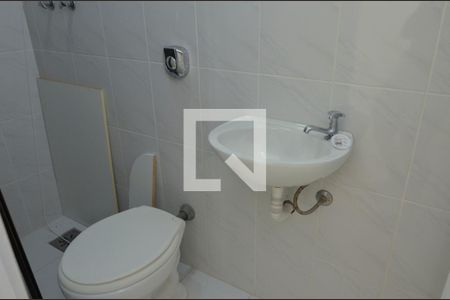 Apartamento para alugar com 192m², 4 quartos e 3 vagasBanheiro Social