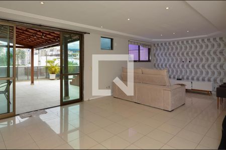 Apartamento para alugar com 192m², 4 quartos e 3 vagasSala