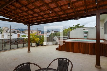 Apartamento para alugar com 192m², 4 quartos e 3 vagasÁrea Comum