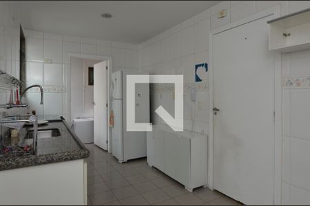 Apartamento para alugar com 192m², 4 quartos e 3 vagasCozinha