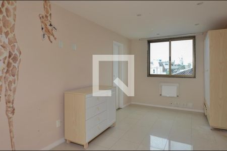 Apartamento para alugar com 192m², 4 quartos e 3 vagasQuarto 2