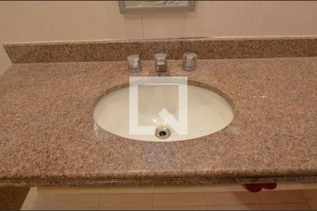 Apartamento para alugar com 192m², 4 quartos e 3 vagasBanheiro 2