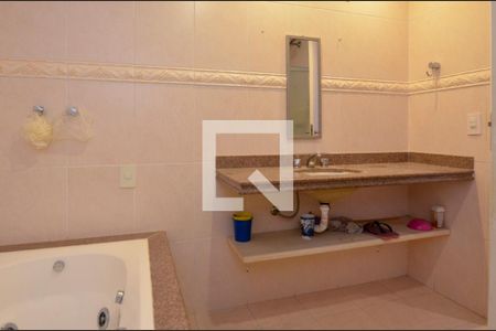 Apartamento para alugar com 192m², 4 quartos e 3 vagasBanheiro 2