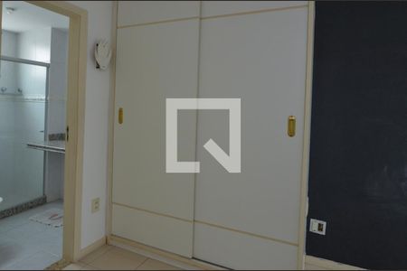 Apartamento para alugar com 192m², 4 quartos e 3 vagasQuarto 3