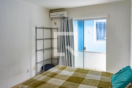 Suíte 01 - Dormitório de apartamento para alugar com 3 quartos, 119m² em Ingleses do Rio Vermelho, Florianópolis