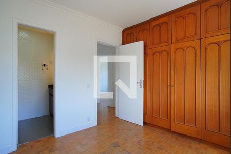 Suíte de apartamento à venda com 3 quartos, 248m² em Rio Branco, Porto Alegre