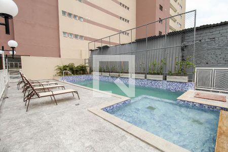Apartamento à venda com 34m², 1 quarto e sem vagaPiscina