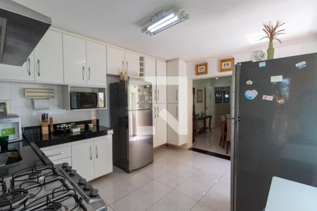 Casa à venda com 300m², 3 quartos e 2 vagasCozinha