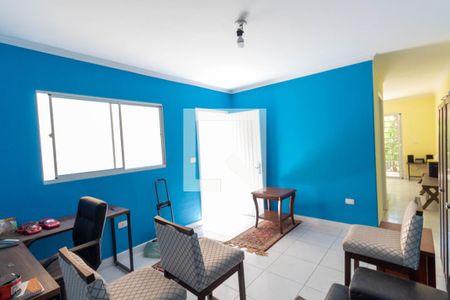 Casa à venda com 300m², 3 quartos e 2 vagasEdícula