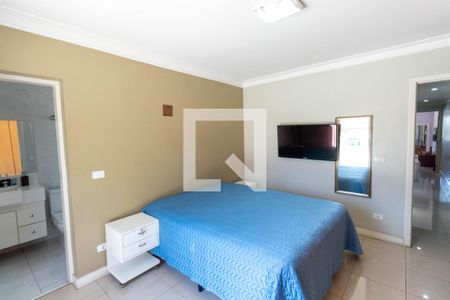 Casa à venda com 300m², 3 quartos e 2 vagasQuarto Suíte