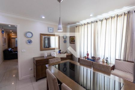 Casa à venda com 300m², 3 quartos e 2 vagasCopa