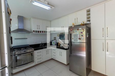 Casa à venda com 300m², 3 quartos e 2 vagasCozinha