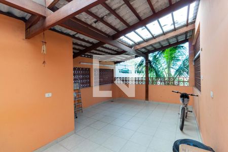 Casa à venda com 300m², 3 quartos e 2 vagasSalão de Festas