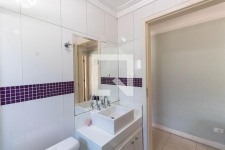 Casa à venda com 300m², 3 quartos e 2 vagasBanheiro 2