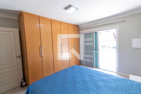 Casa à venda com 300m², 3 quartos e 2 vagasQuarto Suíte