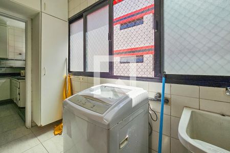 Apartamento para alugar com 118m², 3 quartos e 2 vagas Apartamento para alugar com 118m², 3 quartos e 2 vagasÁrea de serviço