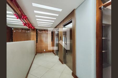 Apartamento à venda com 75m², 3 quartos e 1 vagaFachada e portaria