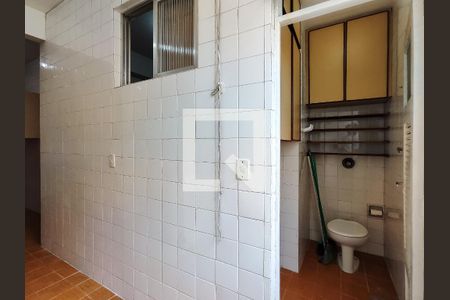 Apartamento à venda com 75m², 3 quartos e 1 vagaÁrea de Serviço