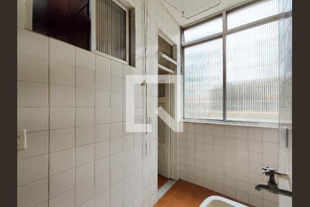 Apartamento à venda com 75m², 3 quartos e 1 vagaÁrea de Serviço