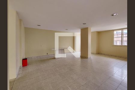 Apartamento à venda com 75m², 3 quartos e 1 vagaÁrea comum - Salão de festas