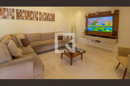 Sala de casa para alugar com 4 quartos, 207m² em Jardim Quintas das Videiras, Jundiaí