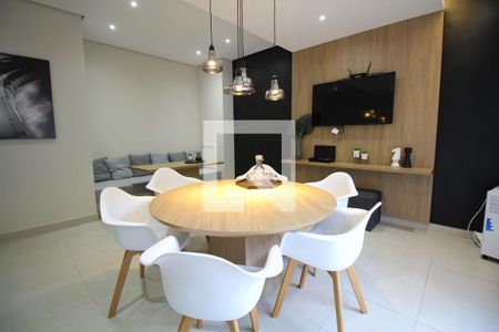 Apartamento à venda com 30m², 1 quarto e sem vagaÁrea comum - Salão de festas