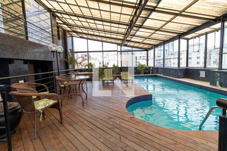 Studio para alugar com 30m², 1 quarto e 1 vagaPiscina Coberta