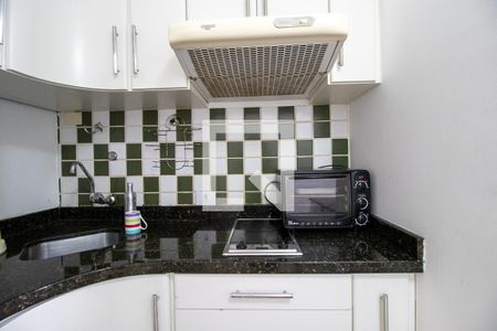 Studio para alugar com 30m², 1 quarto e 1 vagaCozinha - Armários