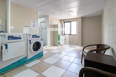 Studio para alugar com 30m², 1 quarto e 1 vagaLavanderia