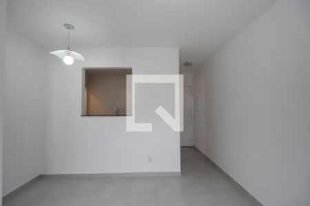 Sala de apartamento para alugar com 2 quartos, 48m² em Vila Amélia, São Paulo