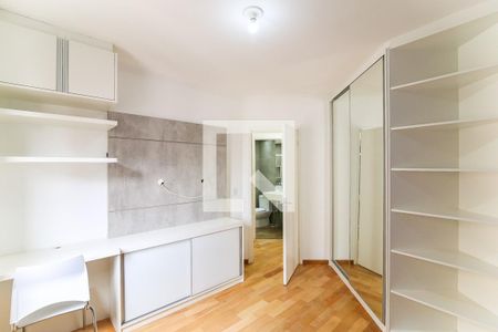 Quarto 1 de apartamento para alugar com 2 quartos, 52m² em Parque Taboão, Taboão da Serra