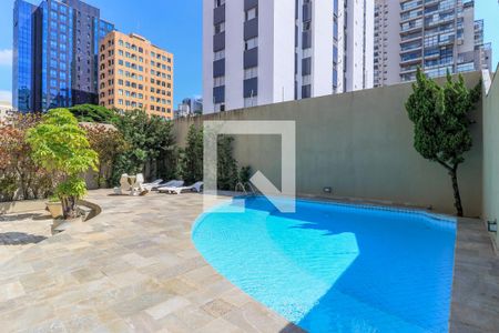 Apartamento à venda com 364m², 4 quartos e 4 vagasÁrea comum - Piscina