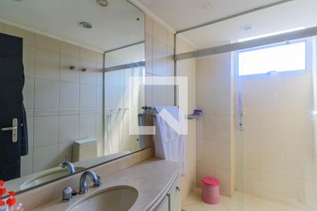 Apartamento à venda com 364m², 4 quartos e 4 vagasBanheiro da Suíte 1