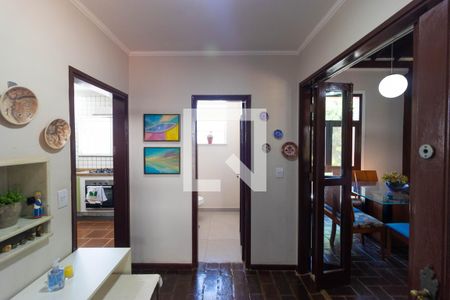 Hall de entrada de casa à venda com 5 quartos, 330m² em Cidade Universitária, Campinas