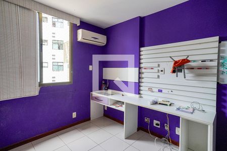 Quarto 1 de apartamento à venda com 3 quartos, 119m² em Charitas, Niterói