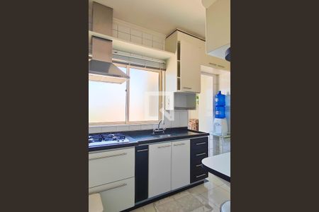 Apartamento à venda com 85m², 3 quartos e 2 vagasCozinha