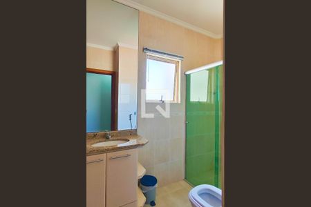 Apartamento à venda com 85m², 3 quartos e 2 vagasBanheiro