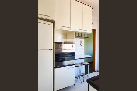 Apartamento à venda com 85m², 3 quartos e 2 vagasCozinha