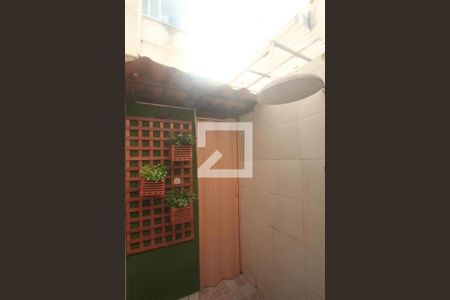 Apartamento para alugar com 70m², 3 quartos e sem vagaÁrea de serviço