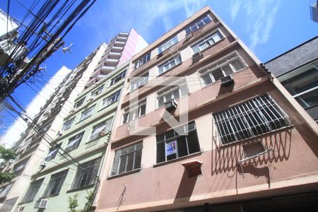 Apartamento para alugar com 70m², 3 quartos e sem vagaFachada