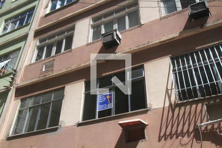 Apartamento para alugar com 70m², 3 quartos e sem vagaPlaquinha