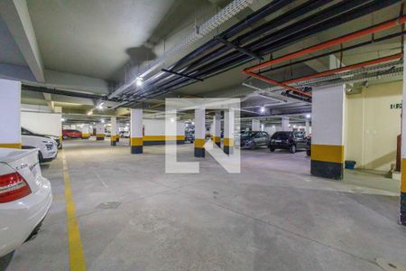 Apartamento à venda com 82m², 2 quartos e 2 vagas Apartamento à venda com 82m², 2 quartos e 2 vagasÁrea Comum Garagem