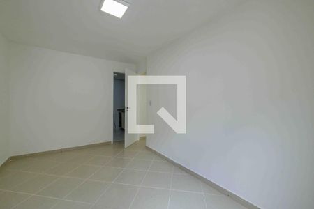 Apartamento à venda com 82m², 2 quartos e 2 vagas Apartamento à venda com 82m², 2 quartos e 2 vagasSuíte