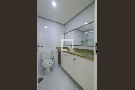 Apartamento à venda com 82m², 2 quartos e 2 vagas Apartamento à venda com 82m², 2 quartos e 2 vagasBanheiro Suíte