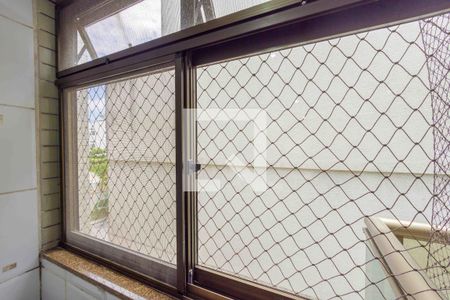 Apartamento à venda com 82m², 2 quartos e 2 vagas Apartamento à venda com 82m², 2 quartos e 2 vagasÁrea de Serviço Janela