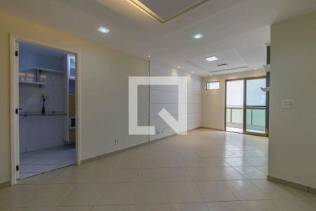 Apartamento à venda com 82m², 2 quartos e 2 vagas Apartamento à venda com 82m², 2 quartos e 2 vagasSala