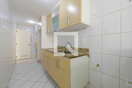 Apartamento à venda com 82m², 2 quartos e 2 vagas Apartamento à venda com 82m², 2 quartos e 2 vagasCozinha