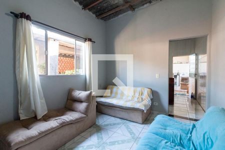 Casa à venda com 138m², 4 quartos e 1 vaga Casa à venda com 138m², 4 quartos e 1 vagaCasa 2